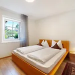 Lia * Merano
