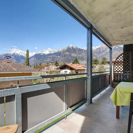 Апартаменты Lia Мерано