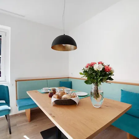 Apartment Lia *